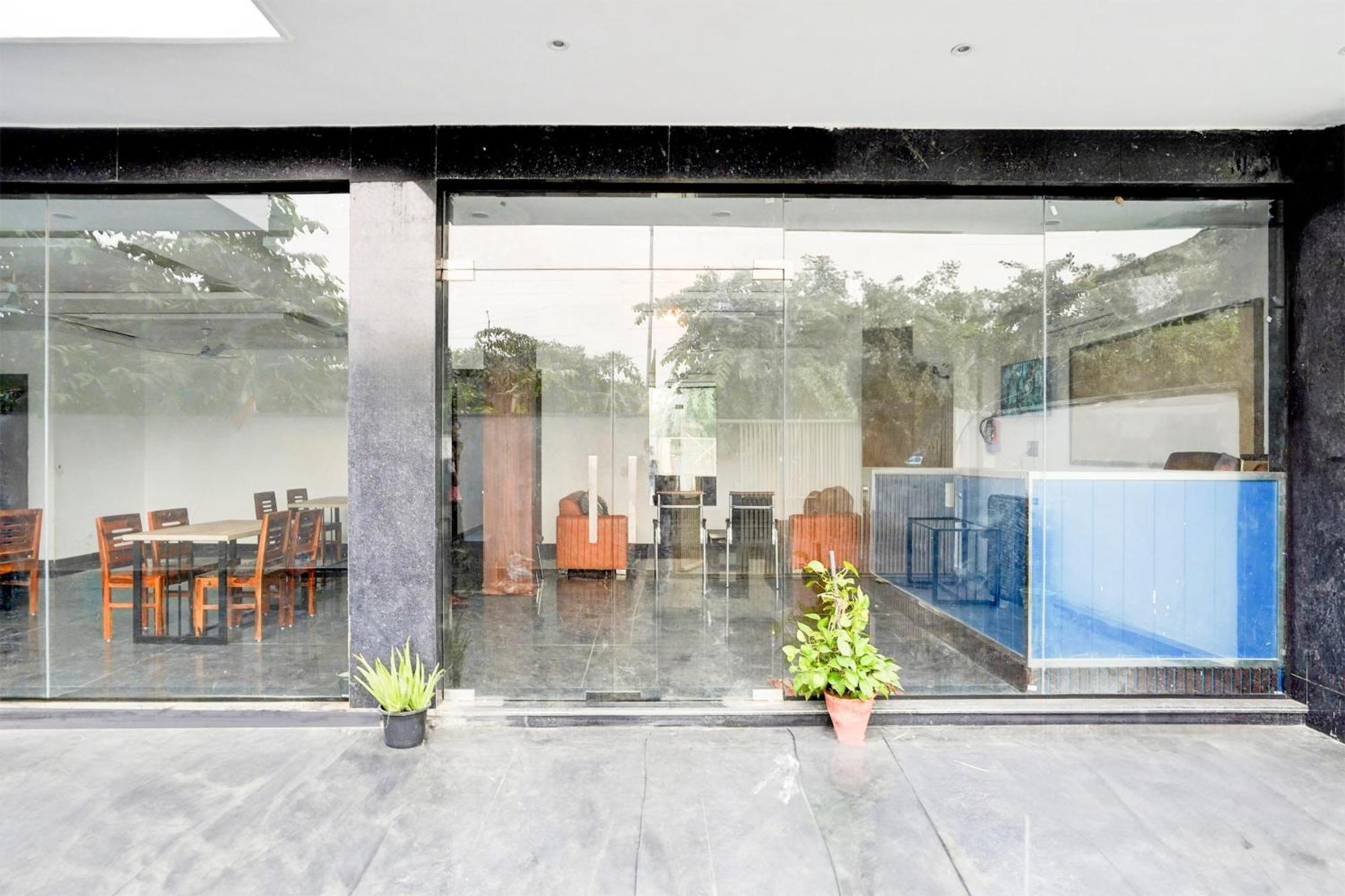 Super Collection O 63 A Noida Hotel Exterior foto